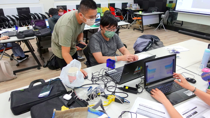 20250409【正修創客基地×工學院】基礎電子應用實作工作坊-環形氣氛燈置物盒圖片