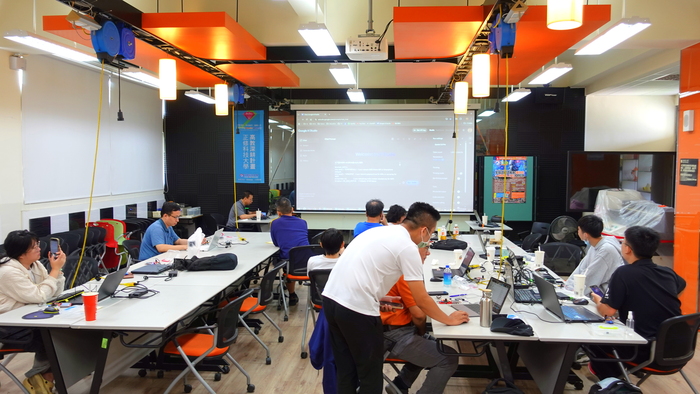 2025【正修創客基地×工學院】同儕學習社群研習-AI人工智慧應用與實作工作坊系列活動圖片