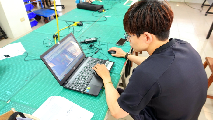 20251203【正修創客基地×工學院】雷射切割應用體驗工作坊-雷切小木盒圖片