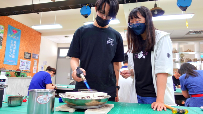 20250528【正修創客基地×工學院】基礎金工應用實作工作坊-銀杏造型戒指圖片