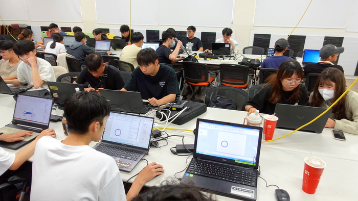 20250418【正修創客基地×工學院】簡易物件設計與動態模擬實作工作坊圖片