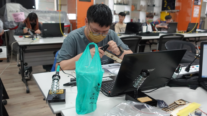 20250528【正修創客基地×工學院】基礎電子應用實作工作坊-聲聲不息跳動燈圖片