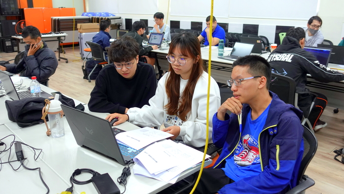 2025【正修創客基地×工學院】同儕學習社群研習-無人機基礎編程實作工作坊圖片