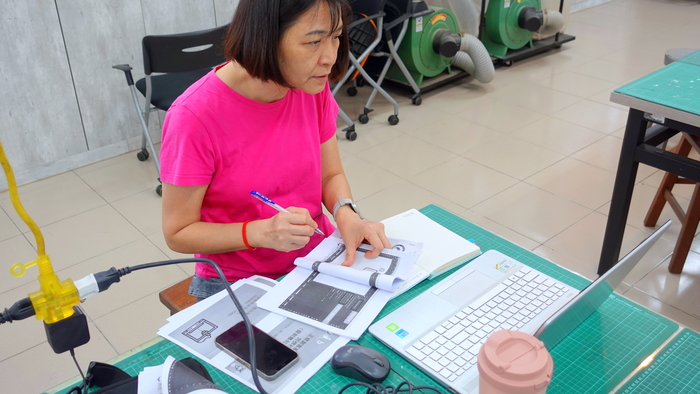 2025【正修創客基地×工學院】同儕學習社群研習-雷射雕刻教育訓練及基礎實作工作坊圖片