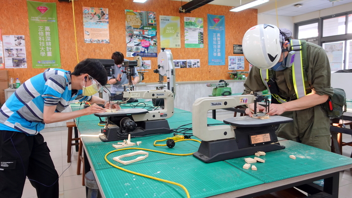 2025【正修創客基地×工學院】同儕學習社群研習-小型木工機台基礎應用及教育訓練工作坊圖片